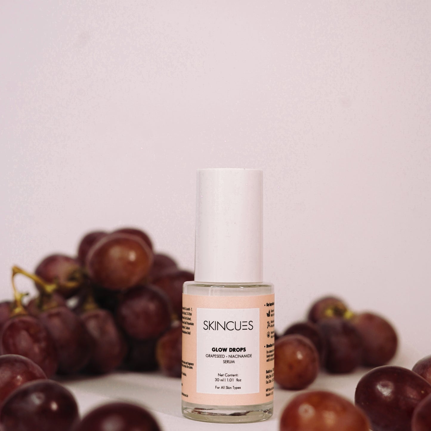 Skincues Glow Drops Grapeseed Niacinamide Face Serum for Men and Women